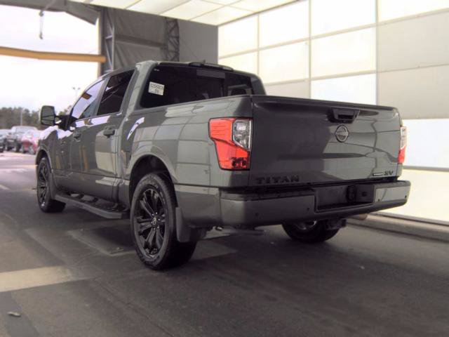 Used 2024 Nissan Titan SV RWD image 10