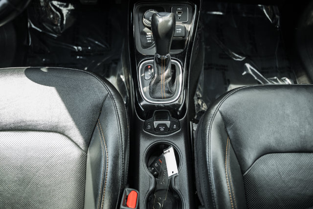Used 2020 Jeep Compass Limited AWD/4WD image 19