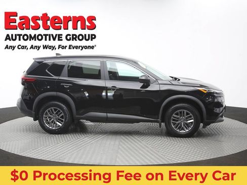 Used 2023 Nissan Rogue S AWD/4WD image 46