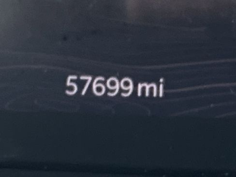 Used 2023 Jeep Grand Cherokee Overland w/ Adv Protech Group III image 21