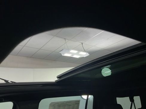 New 2026 GMC Yukon XL Denali w/ Denali Reserve Package image 19