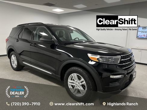 Used 2024 Ford Explorer XLT w/ Equipment Group 202A image 1