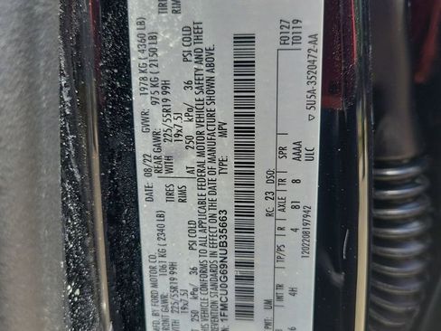Used 2022 Ford Escape SE w/ SE Sport Appearance Package FWD image 35