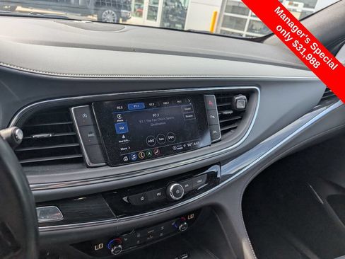 Used 2024 Buick Enclave Essence w/ Sport Touring Edition AWD/4WD image 21