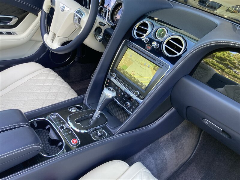 Used 2018 Bentley Continental GT AWD/4WD image 28