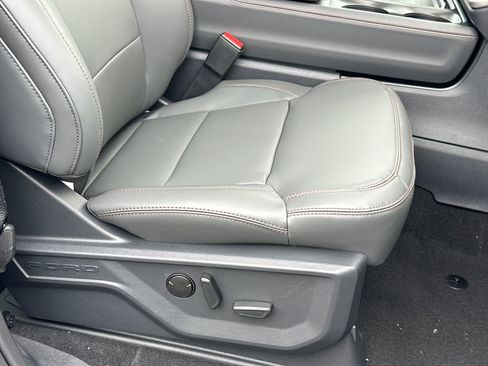 New 2025 Ford Expedition Max Active image 15