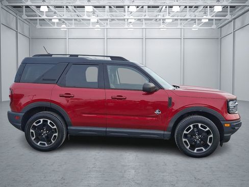 Used 2021 Ford Bronco Sport Outer Banks image 6