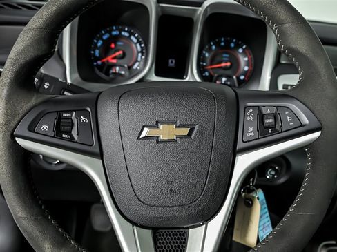 Used 2015 Chevrolet Camaro SS w/ SS Performance Package RWD image 25