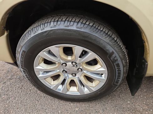 Used 2015 RAM 1500 Laramie Longhorn w/ Convenience Group RWD image 27