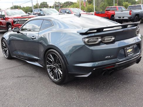 Used 2022 Chevrolet Camaro ZL1 RWD image 3