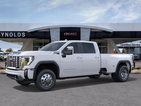 New 2026 GMC Sierra 3500 Denali w/ Denali Reserve Package image 2