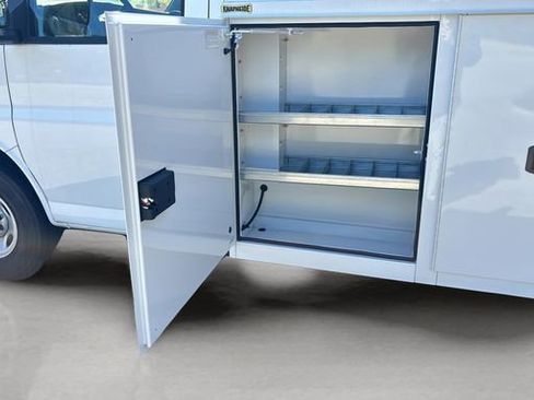 New 2025 Chevrolet Express 3500 Work Van w/ Power Convenience Package image 20