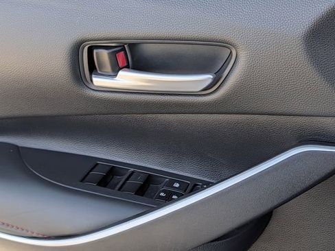 Used 2025 Toyota Corolla SE FWD image 24