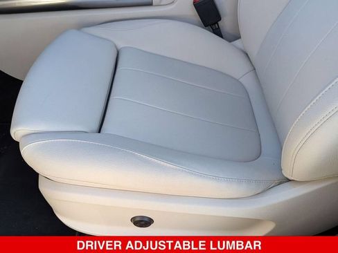 Used 2026 Mercedes-Benz GLA 250 4MATIC image 15