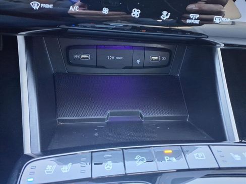 Used 2024 Hyundai Tucson Limited image 22