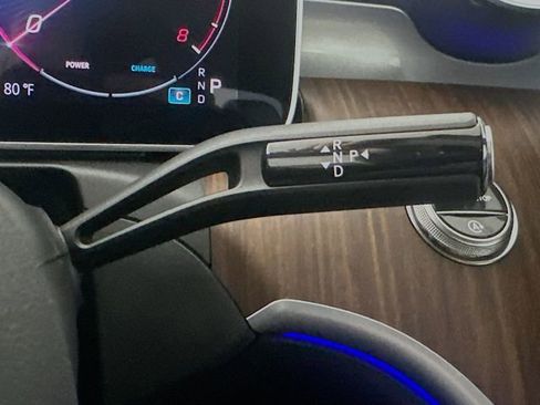 Used 2025 Mercedes-Benz C 300 Sedan image 17