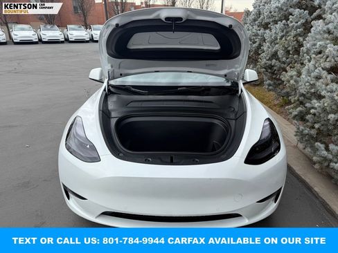 Used 2022 Tesla Model Y Performance image 36
