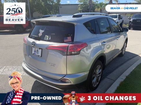 Used 2016 Toyota RAV4 Limited AWD/4WD image 4
