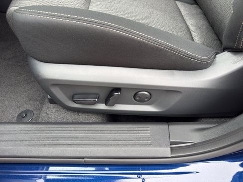 New 2026 Nissan Rogue SV AWD/4WD image 15