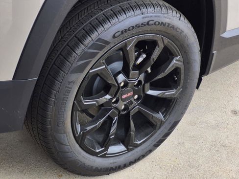 New 2026 GMC Terrain Elevation w/ Black Edition image 5