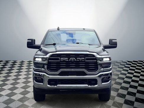 Used 2025 RAM 2500 Big Horn AWD/4WD image 2