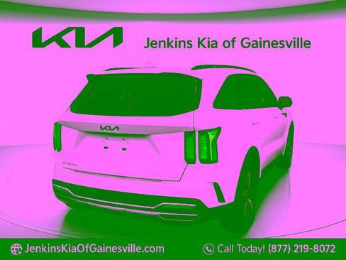 Used 2023 Kia Sorento S w/ Panoramic Sunroof Package FWD image 2