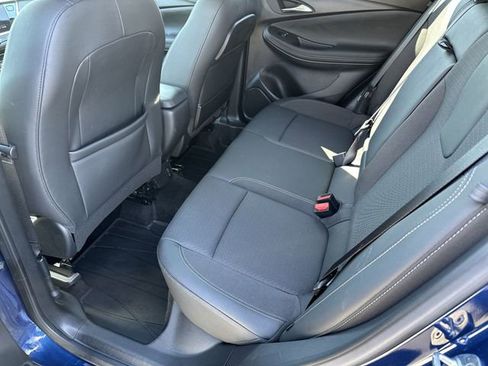 Used 2023 Buick Encore GX Select w/ Safety Package II image 27