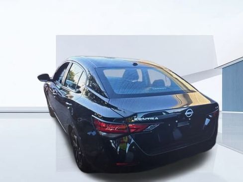 Used 2024 Nissan Sentra SV image 5