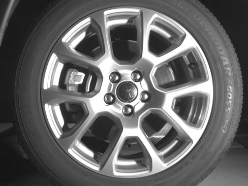 Used 2025 Jeep Compass Limited image 12