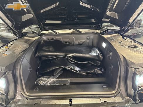 Used 2024 GMC Hummer EV 3X w/ LPO, Sport Package image 33