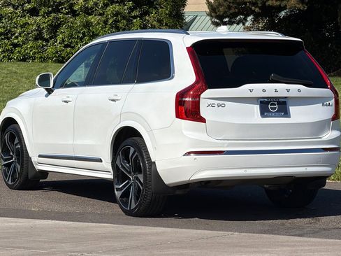 Used 2025 Volvo XC90 B6 Ultra w/ Lounge Package AWD/4WD image 5