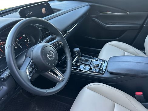 Used 2025 MAZDA CX-30 AWD 2.5 S w/ Preferred Package image 10