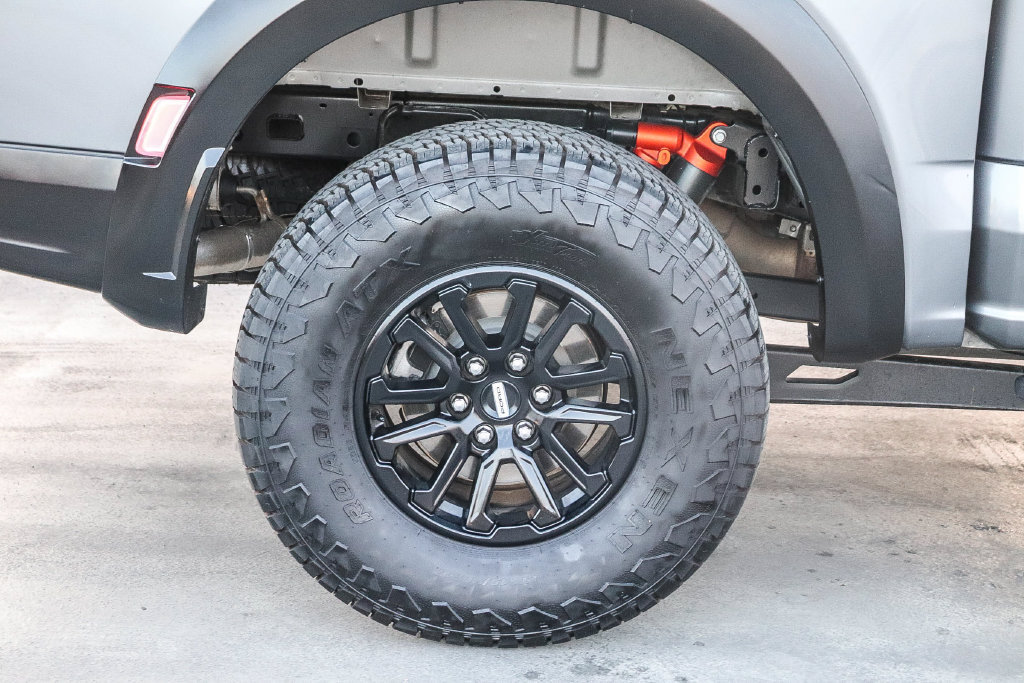 Used 2024 Ford F150 Raptor AWD/4WD image 12