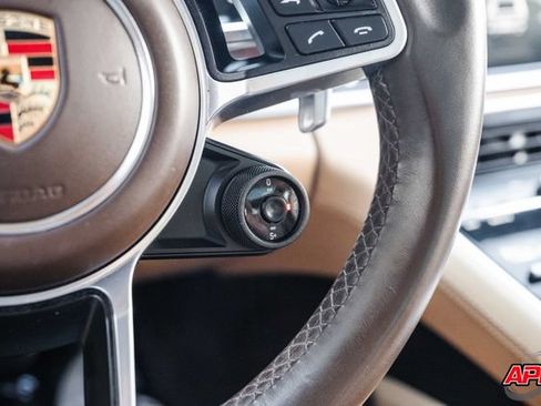 Used 2018 Porsche Panamera 4S AWD/4WD image 28