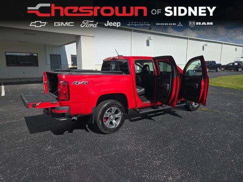 Used 2016 Chevrolet Colorado Z71 AWD/4WD image 22