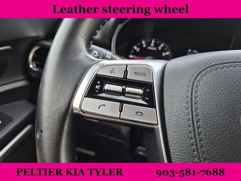 Used 2022 Kia Telluride LX AWD/4WD image 29