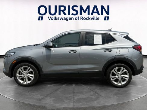 Used 2023 Buick Encore GX Preferred w/ Cold Weather Comfort Package FWD image 3