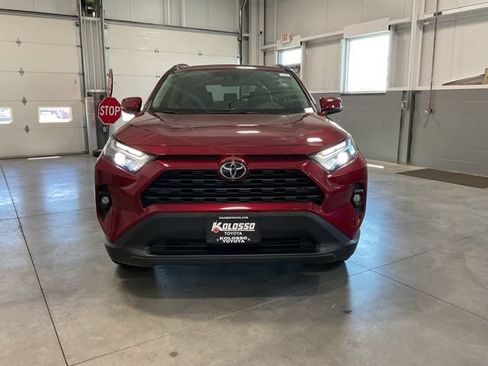 Used 2023 Toyota RAV4 XLE Premium AWD/4WD image 2