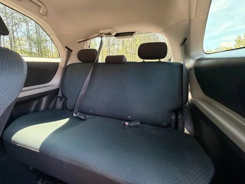 Used 2007 Toyota Yaris 2-Door Hatchback w/ Convenience Pkg FWD image 13