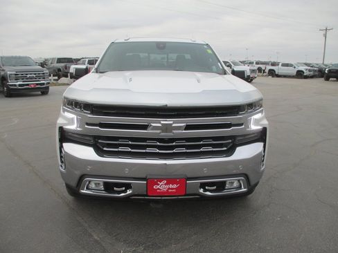Used 2021 Chevrolet Silverado 1500 LTZ w/ LTZ Premium Package image 11