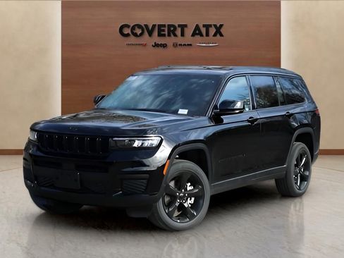 New 2025 Jeep Grand Cherokee L Altitude RWD image 1