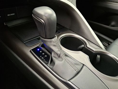 Certified 2021 Toyota Camry SE w/ Cold Weather Package image 12