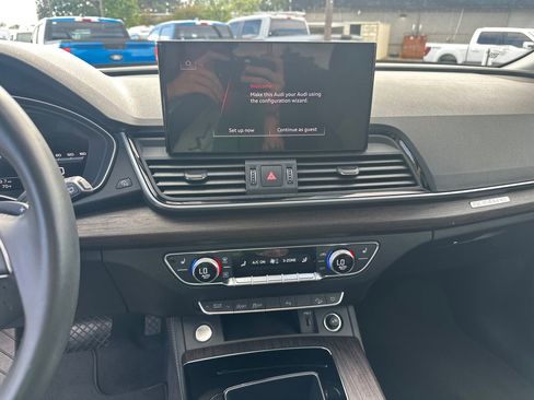 Used 2024 Audi Q5 2.0T Premium Plus AWD/4WD image 28