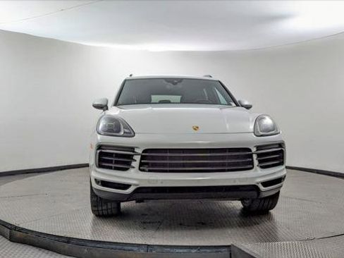 Used 2019 Porsche Cayenne image 11