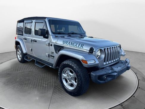 Used 2021 Jeep Wrangler Unlimited Sport AWD/4WD image 3