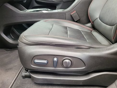 Used 2023 Chevrolet Bolt EUV Premier w/ Sun & Sound Package FWD image 21