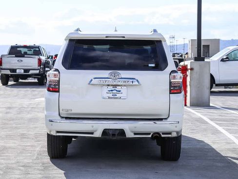 Used 2018 Toyota 4Runner Limited RWD image 5