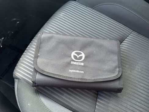 Used 2015 MAZDA MAZDA3 i Touring w/ Technology Package image 30