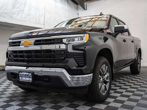New 2026 Chevrolet Silverado 1500 LT w/ All Star Edition Plus AWD/4WD image 3