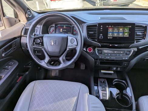 Used 2019 Honda Passport Touring image 17
